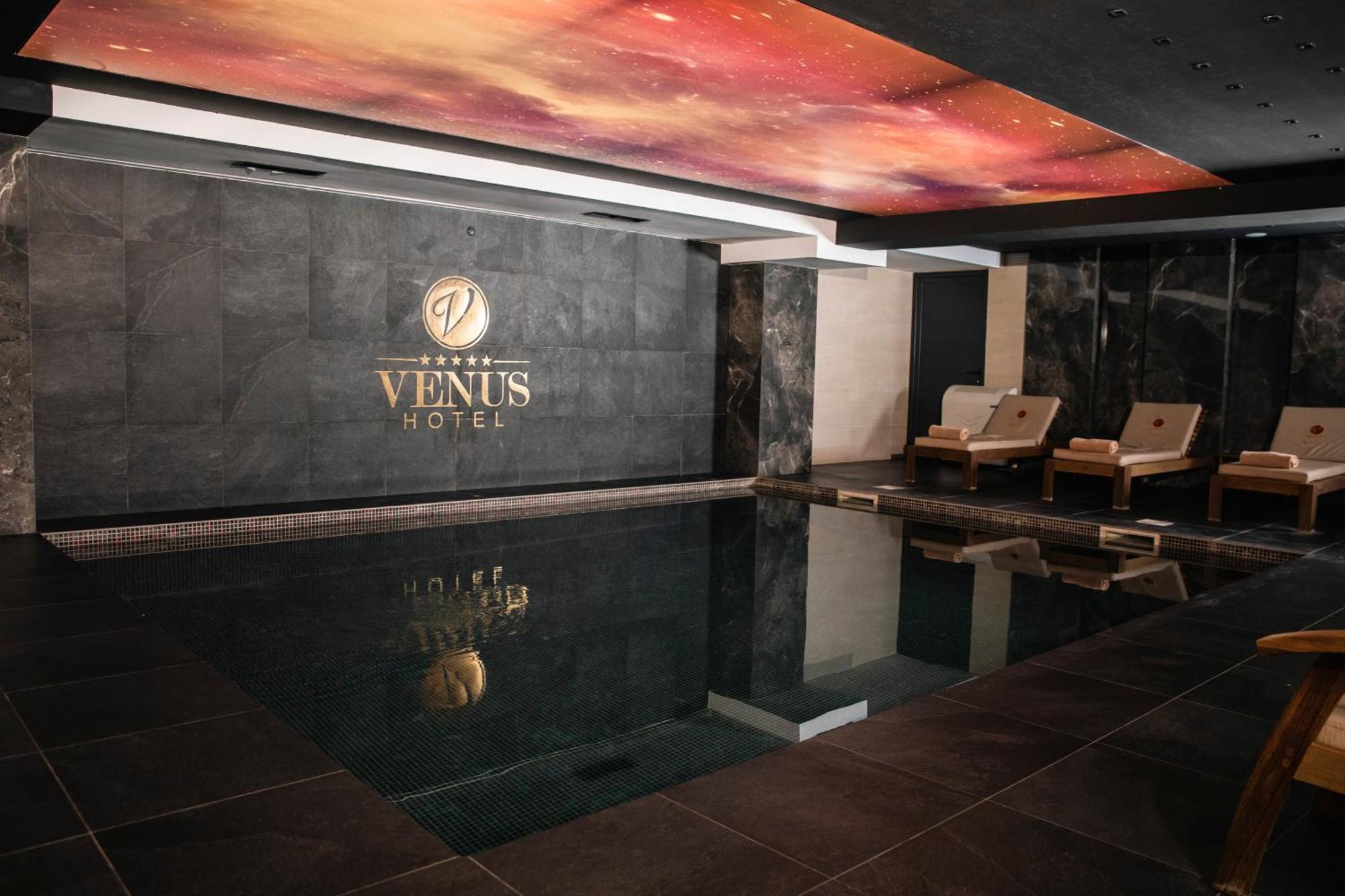 Venus Hotel Lipjan Exterior foto
