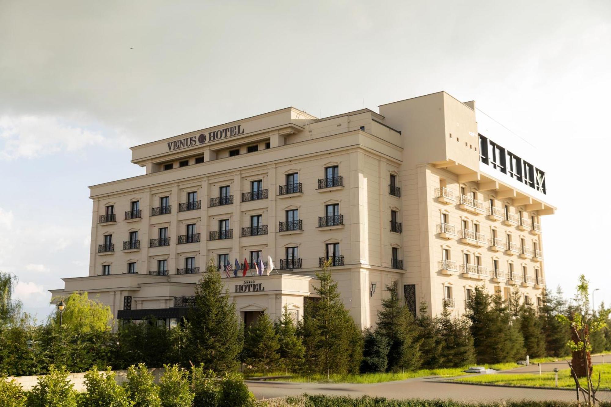 Venus Hotel Lipjan Exterior foto